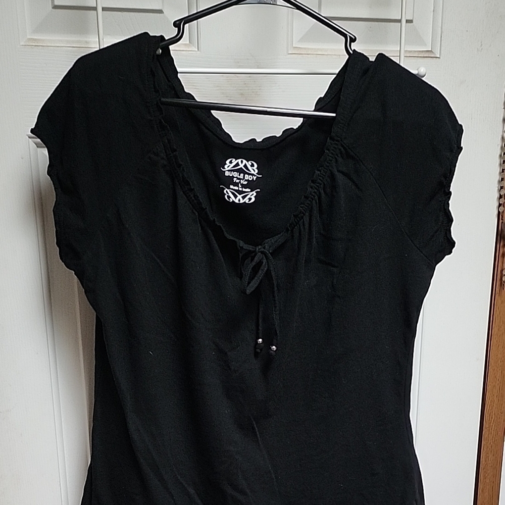 Bugle Boy Black Women's Blouse with Tie Detail - Picture 7 of 10